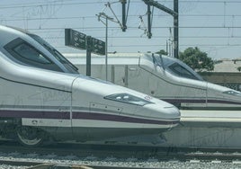 Trenes AVE en la estación de Andaluces.