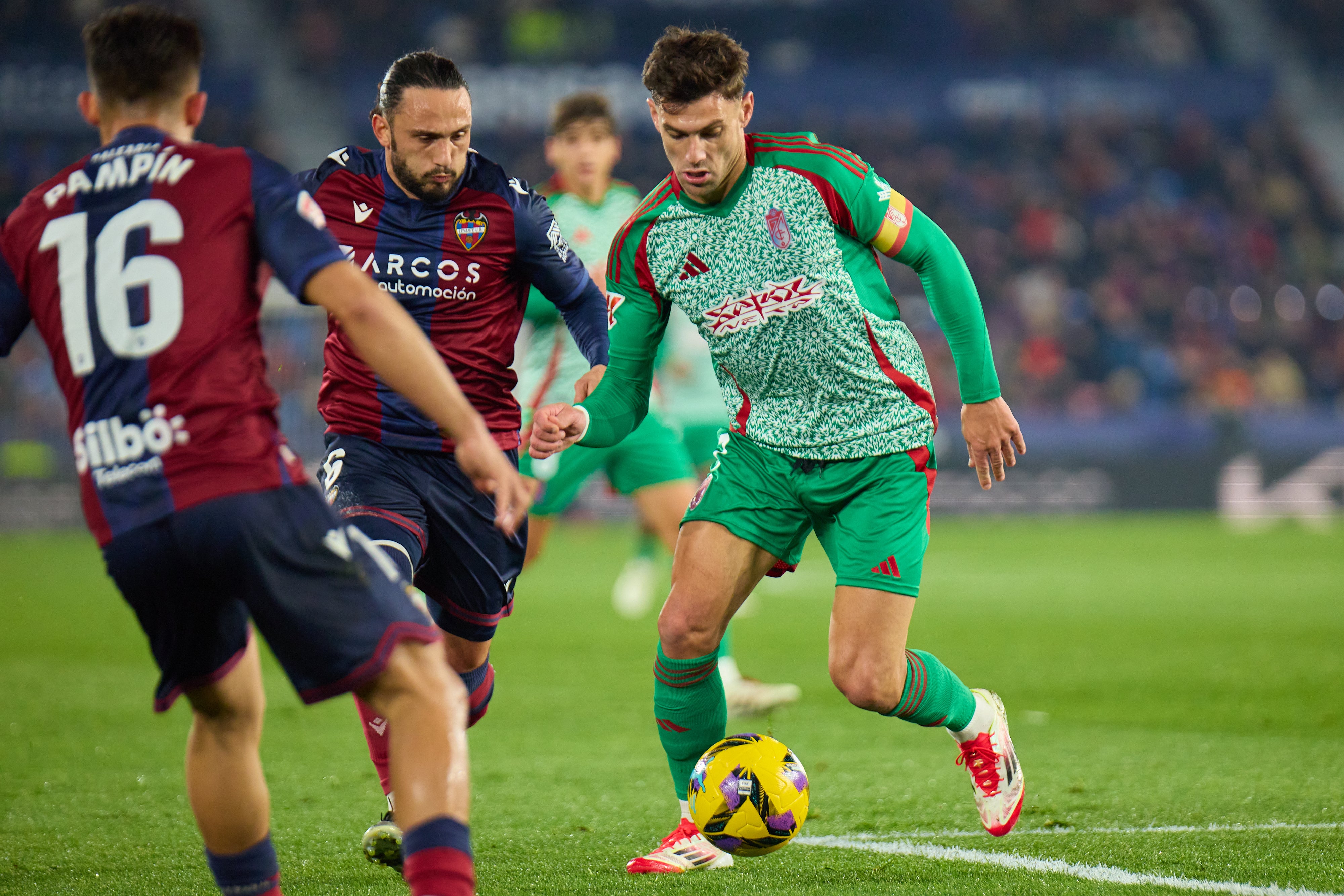 Las mejores imágenes del Granada contra el Levante