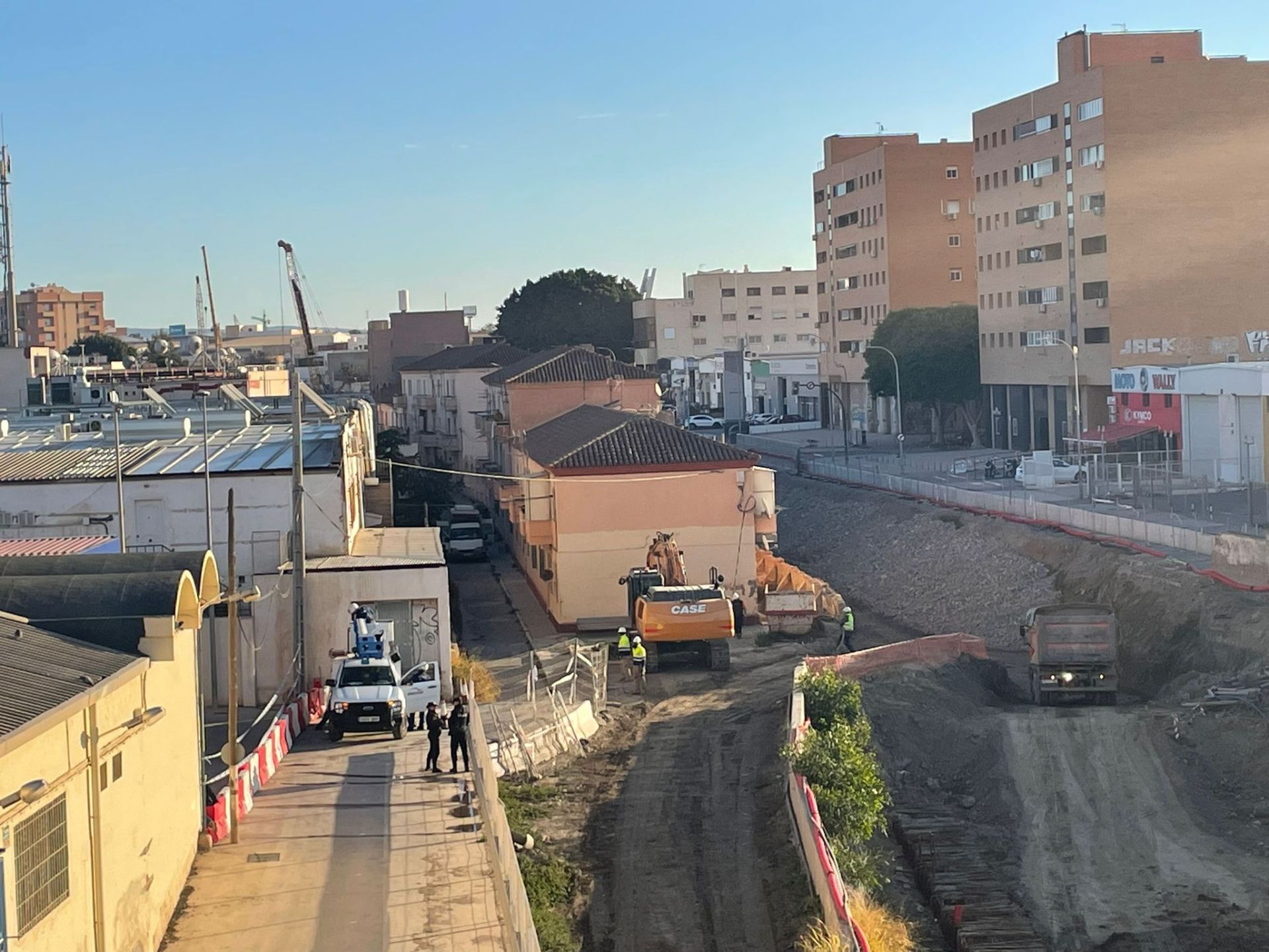 El desalojo de la calle Ferrobús, en imágenes