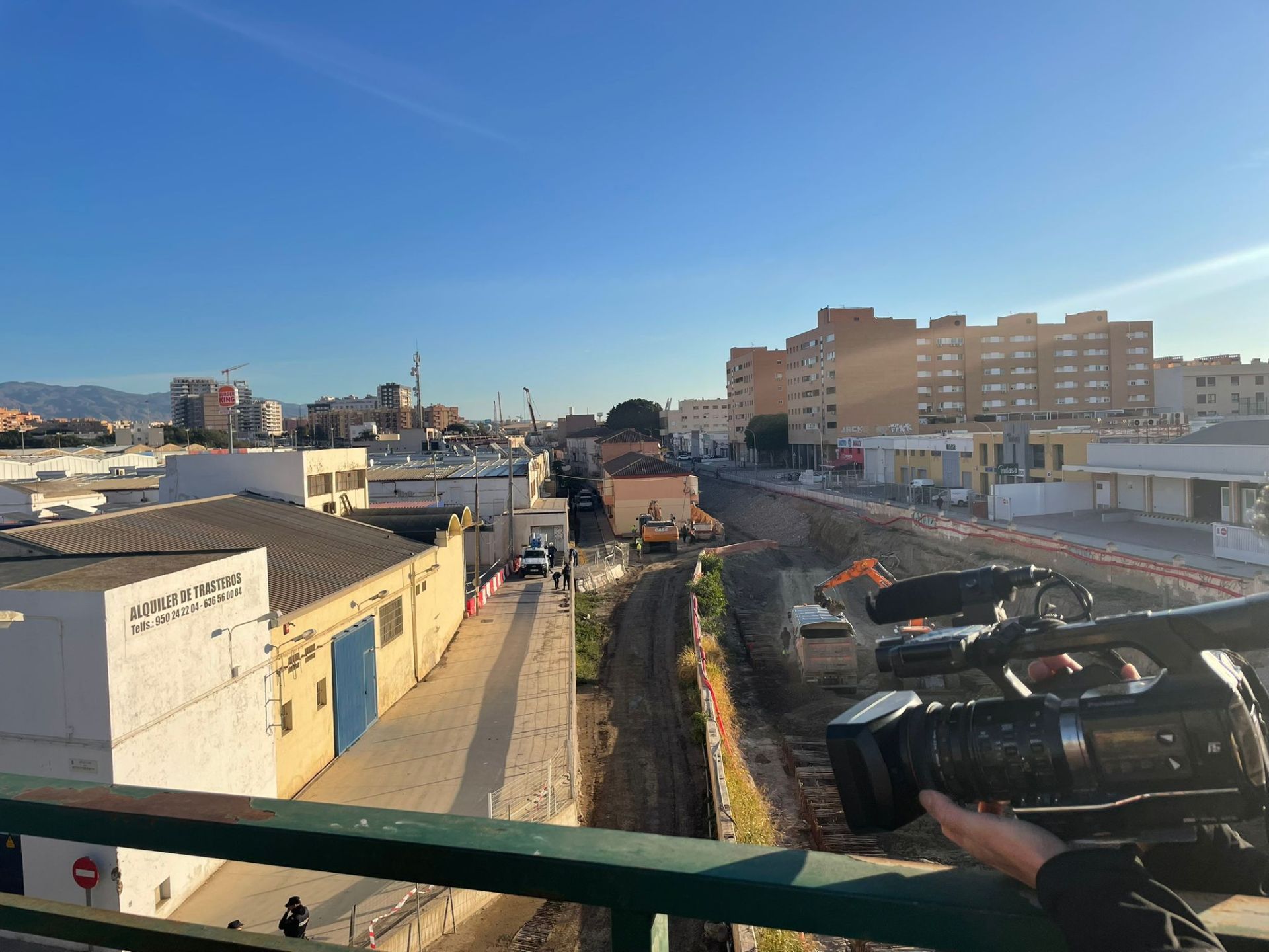 El desalojo de la calle Ferrobús, en imágenes