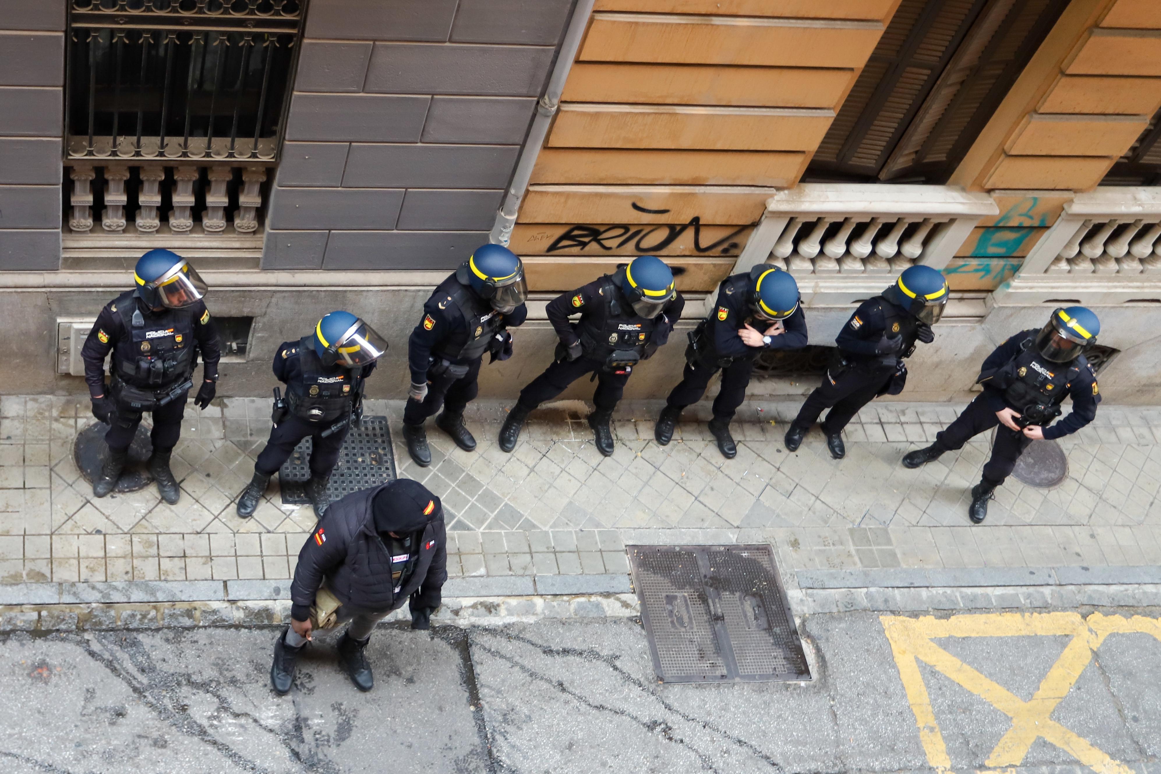 Las imágenes del edificio &#039;okupado&#039; en Granada