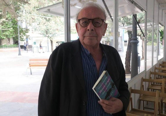 Antonio Jiménez Millán, en la Feria del Libro de 2023.