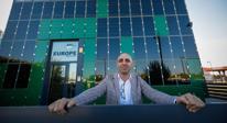 Un crecimiento de vértigo por las placas solares pero con los pies en la tierra