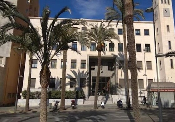 Exterior del Palacio de Justicia de Almería, sede de la Audiencia Provincial.