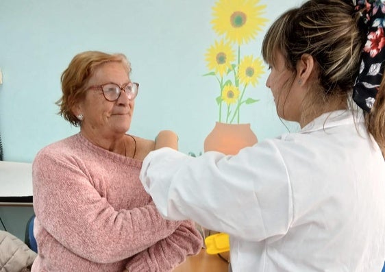 Vacunación de la gripe en atención primaria, distrito Jaén-Jaén Sur.