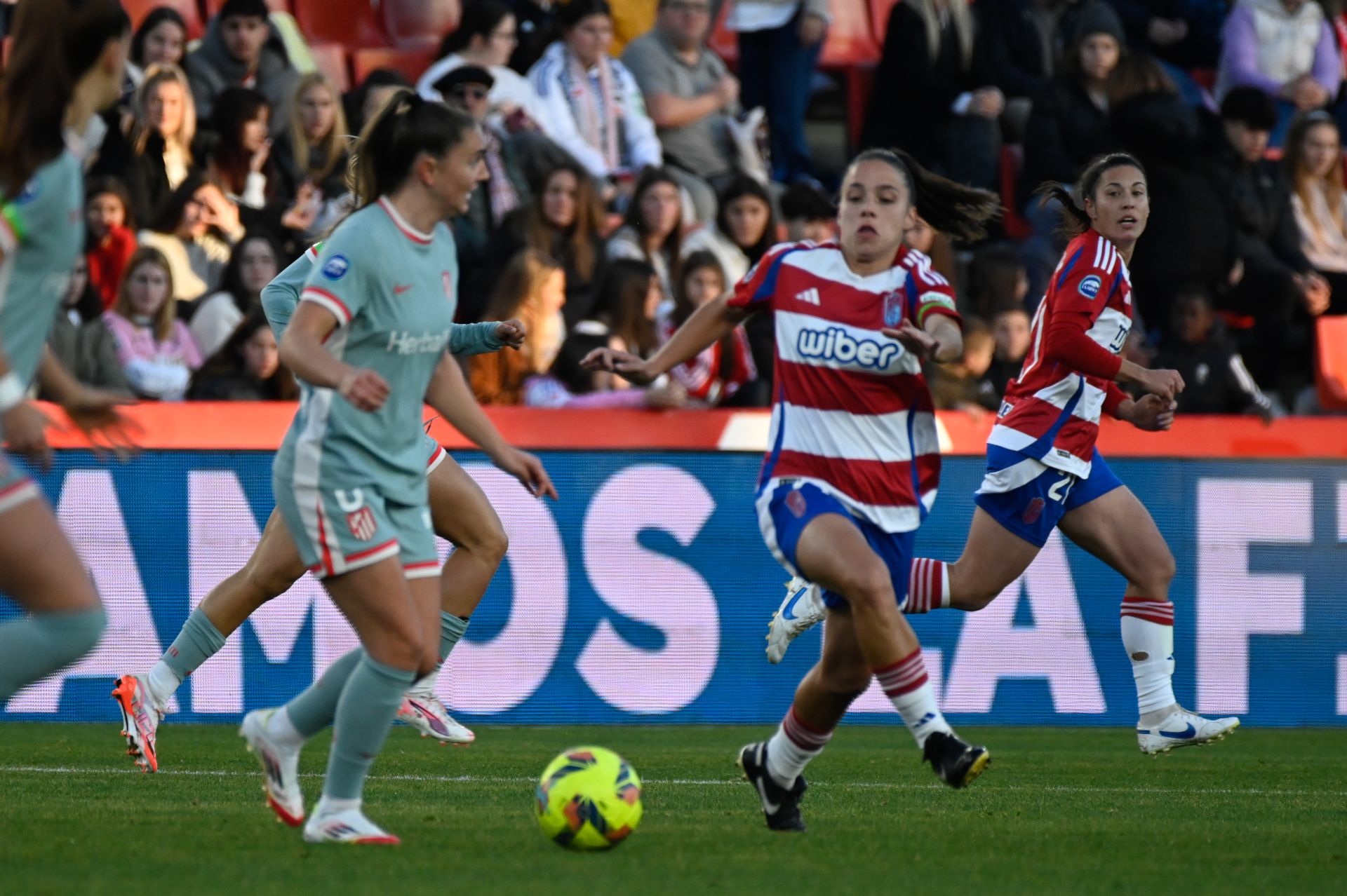 Las mejores imágenes del Granada femenino - Atlético de Madrid
