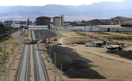 Níjar tratará de «agilizar» las obras del 'puerto seco' tras aprobar su plan especial de infraestructuras