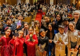 Gala de los Premios Goya-Usera 2025 en el Colegio Amor de Dios de Granada.