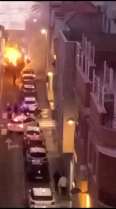 La imágenes del incendio en la calle Conchas de Almería