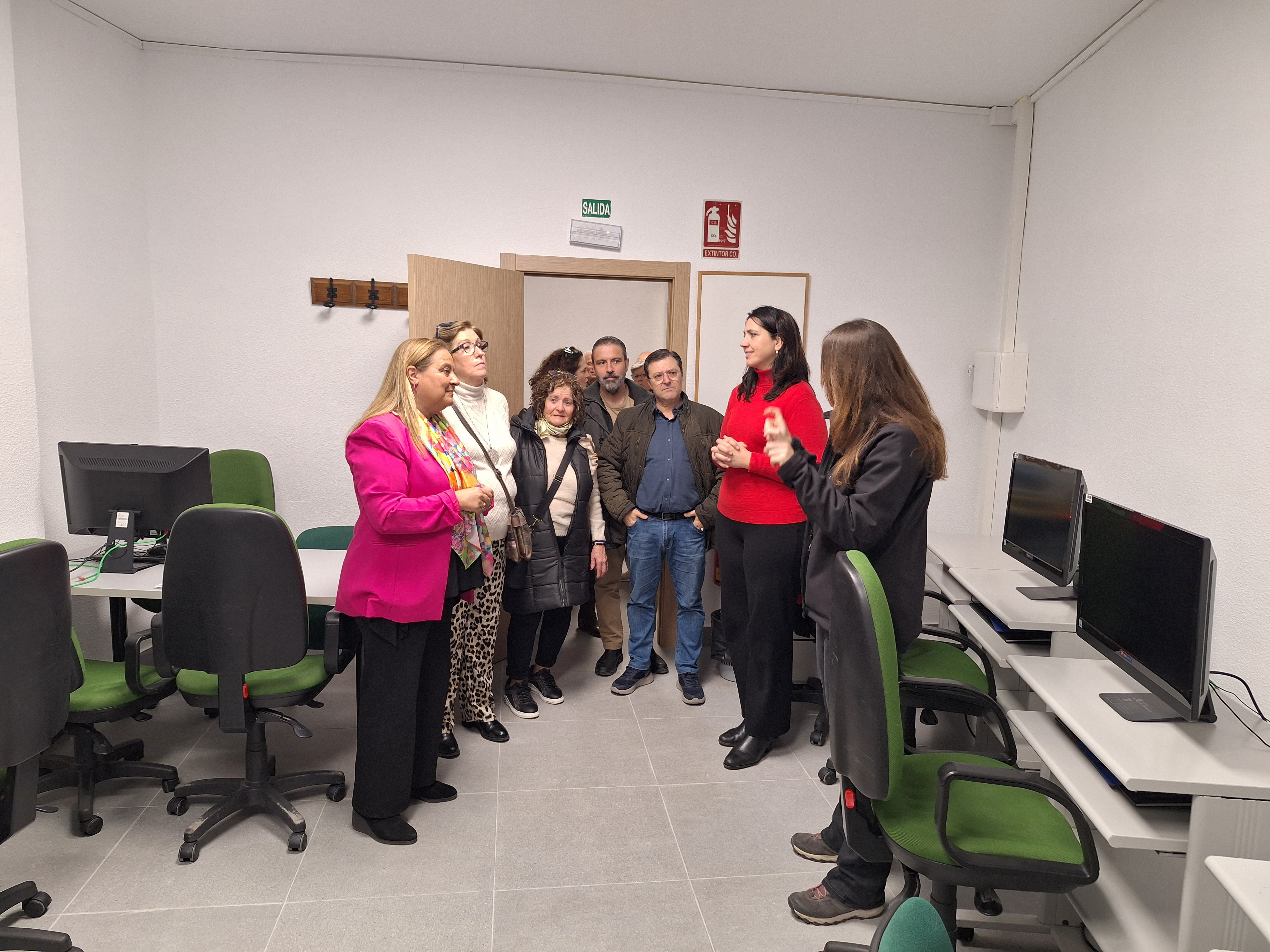 Visita al Centro de Participación Activa para personas mayores (CPA) que ha sido objeto de mejoras.