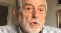 «Si El Algarrobico no lo tira la Justicia, lo acabará derribando el salitre»