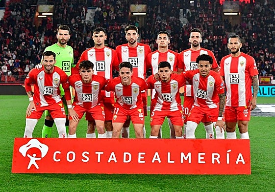 Once inicial del Almería contra el Elche