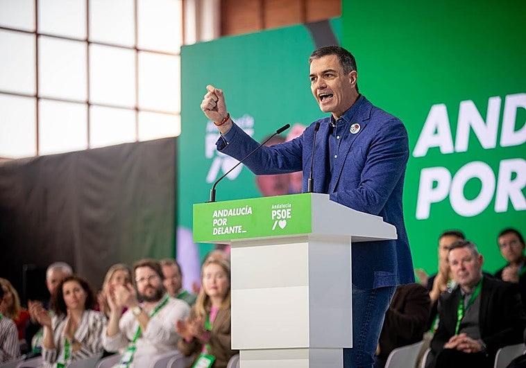 Pedro Sánchez durante su intervención en el congreso del PSOE-A en Armilla.