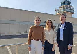 El PP pide la declaración de servicio público de la ruta aérea Almería-Madrid para compensar los «retrasos» del AVE