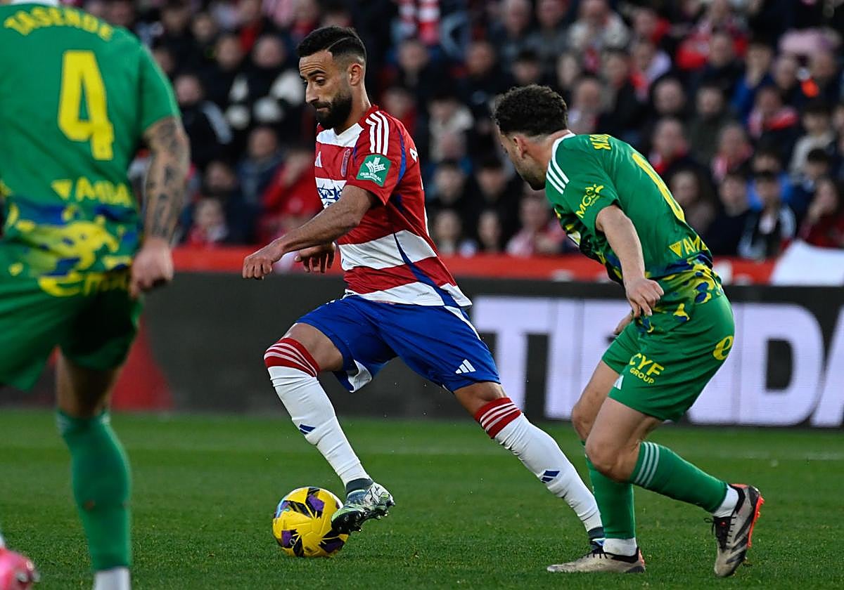 Récord de goleadores para no depender de Boyé ahora