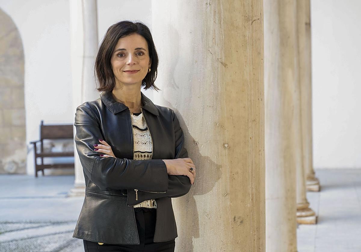 Carmen Nestares, condecorada por la Junta de Andalucía