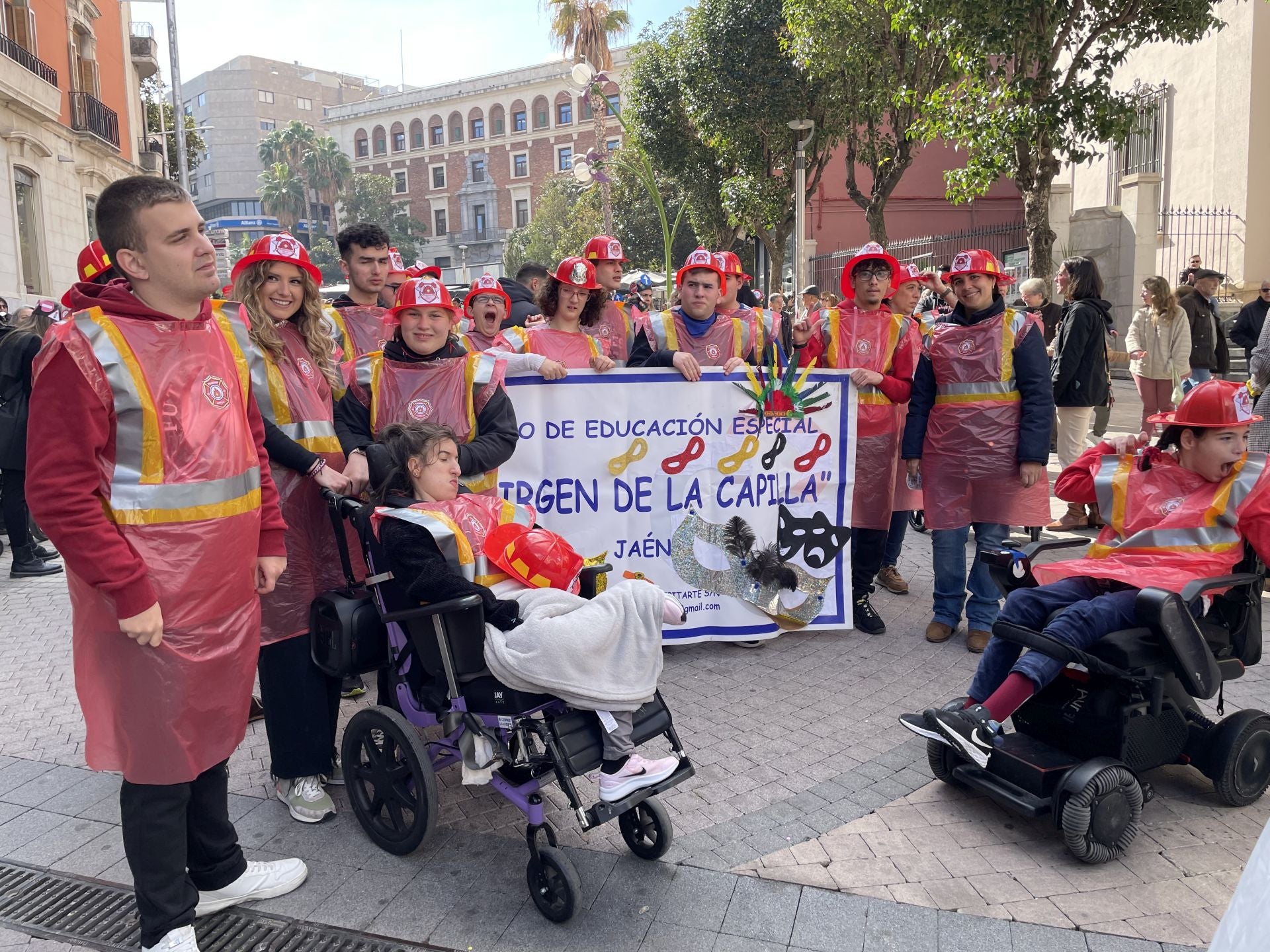 Las imágenes del pasacalles del Carnaval escolar de Jaén
