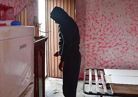 Interior de una de las viviendas desalojadas y derribadas en Níjar.