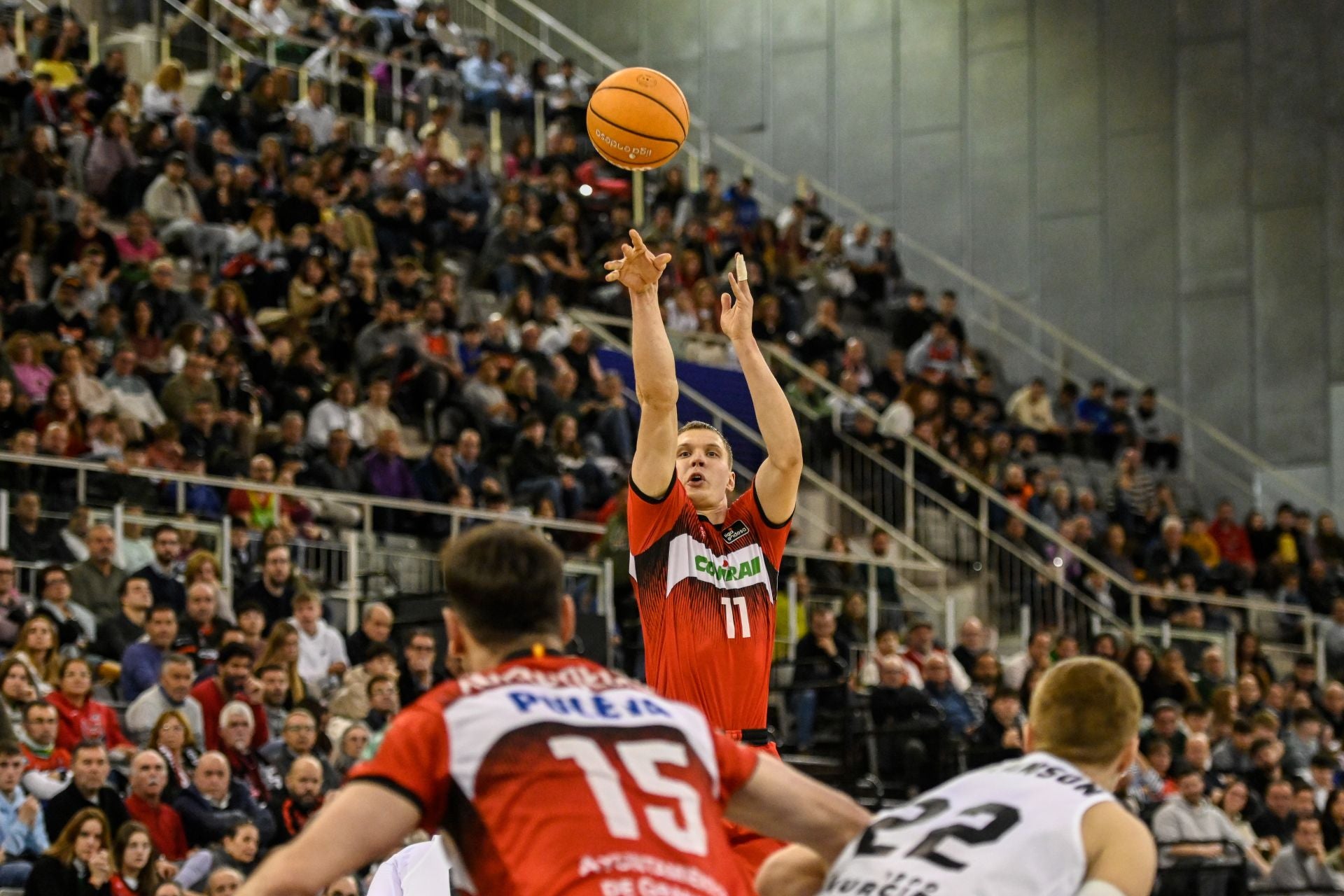 Intento triple de Elias Valtone