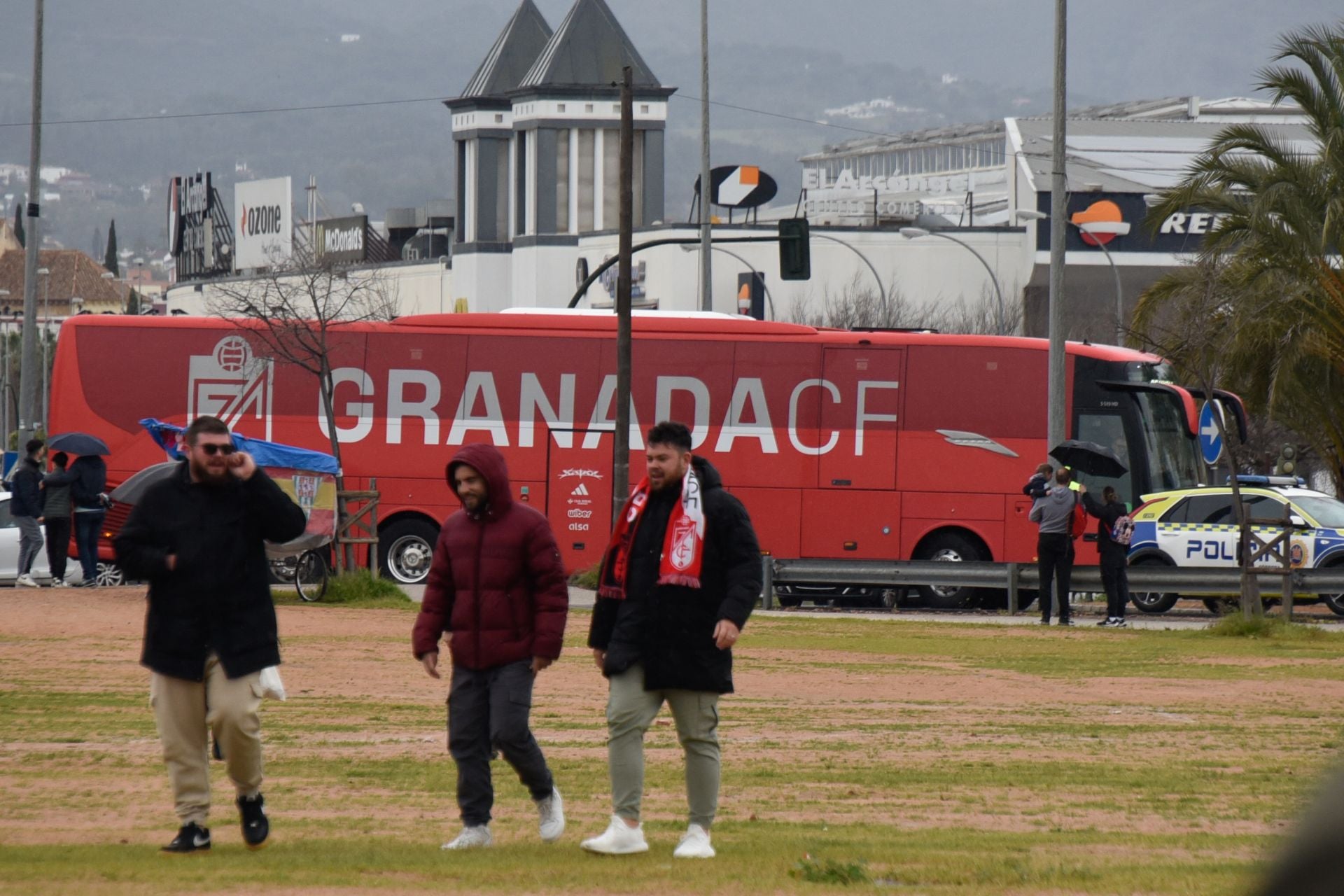 Encuéntrate en las gradas de El Arcángel y en el viaje desde Granada a Córdoba