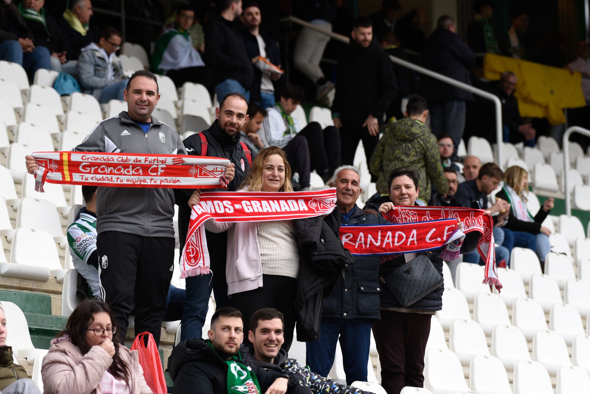 Encuéntrate en las gradas de El Arcángel y en el viaje desde Granada a Córdoba