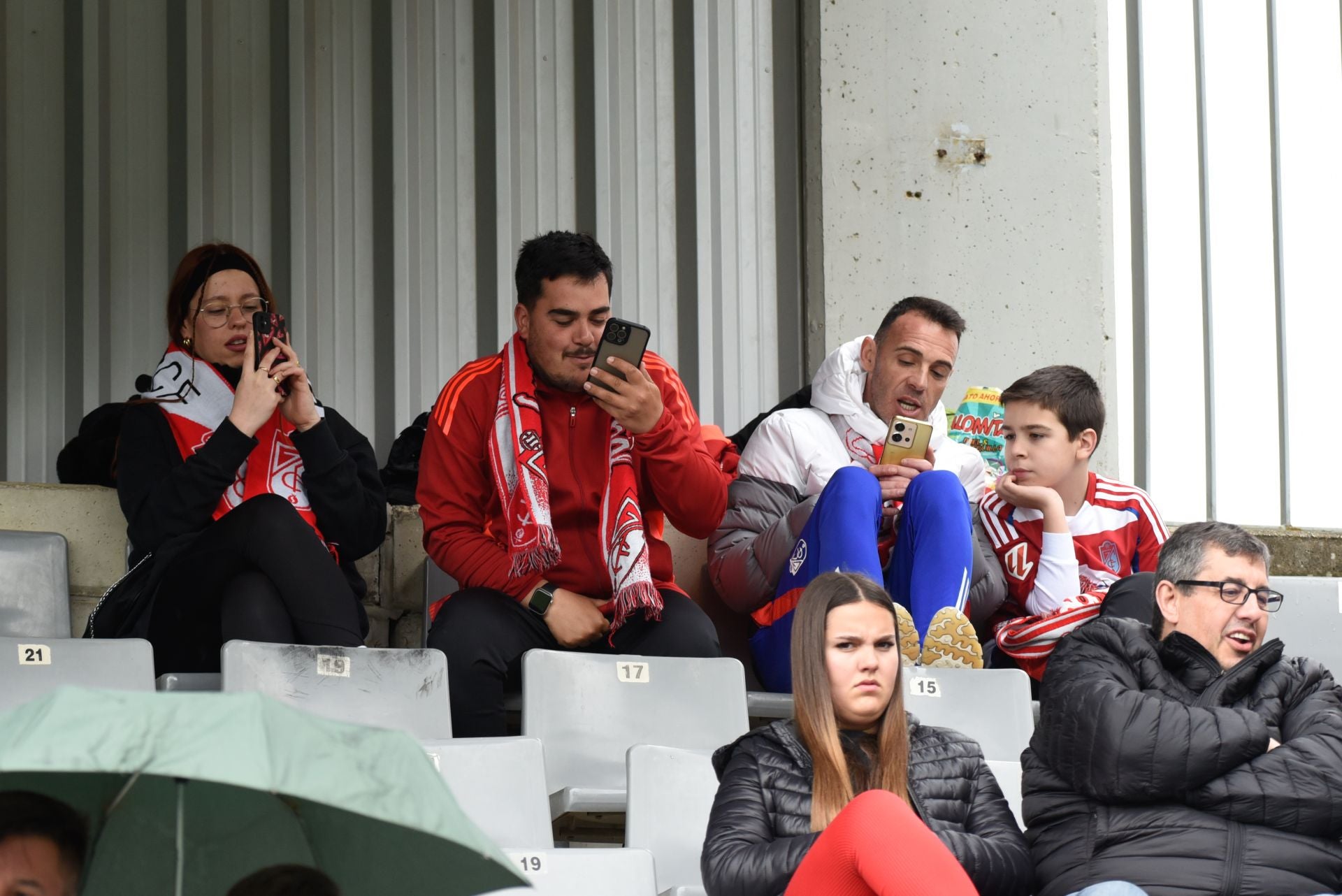 Encuéntrate en las gradas de El Arcángel y en el viaje desde Granada a Córdoba