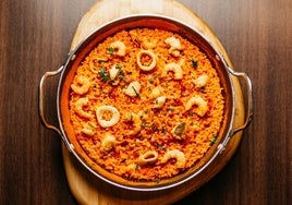 Disfruta del Puente de Andalucía en Granada: un plan ideal combinado con una comida perfecta en Los Manueles
