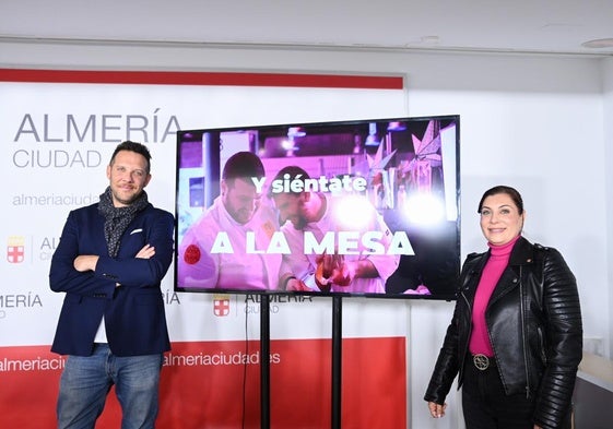 El Mercado Central sentará en la mesa a más de 200 comensales por una buena causa