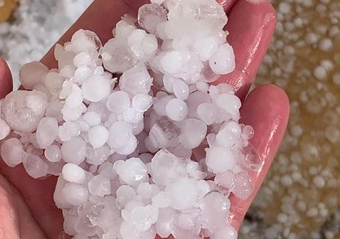 Granizo este viernes en Granada.