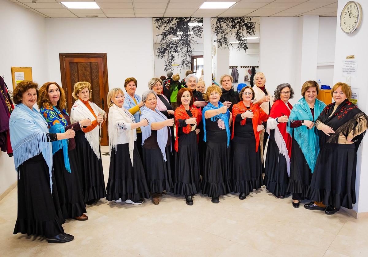 La expansión de dos municipios de Granada con los paseos y la flamencoterapia