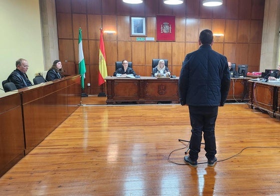 El acusado, durante el juicio en la Audiencia Provincial de Jaén.