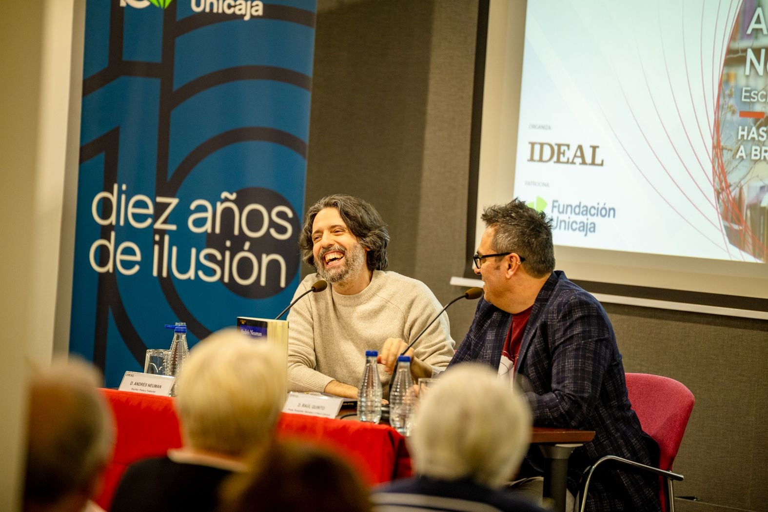 Andrés Neuman encandila con su prosa sobre María Moliner