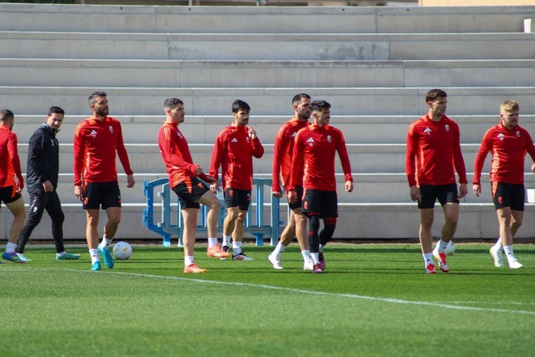 Sergio Ruiz, Carlos Neva y Loïc Williams entrenan con normalidad