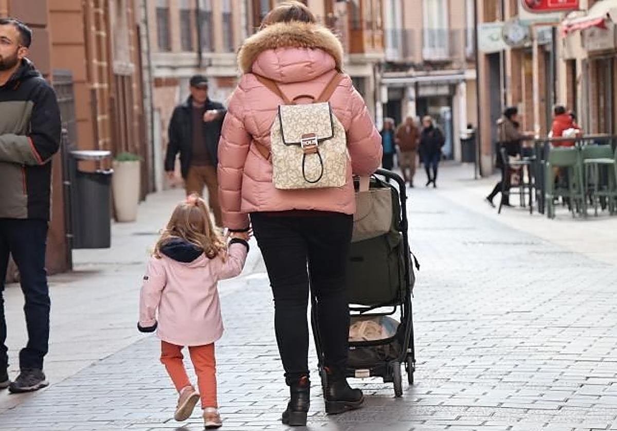 La Seguridad Social da una ayuda de 1.000 euros por cada hijo nacido ...