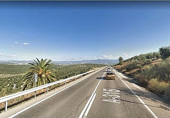 Carretera A-315 que vertebra la comarca de la Sierra de Cazorla.