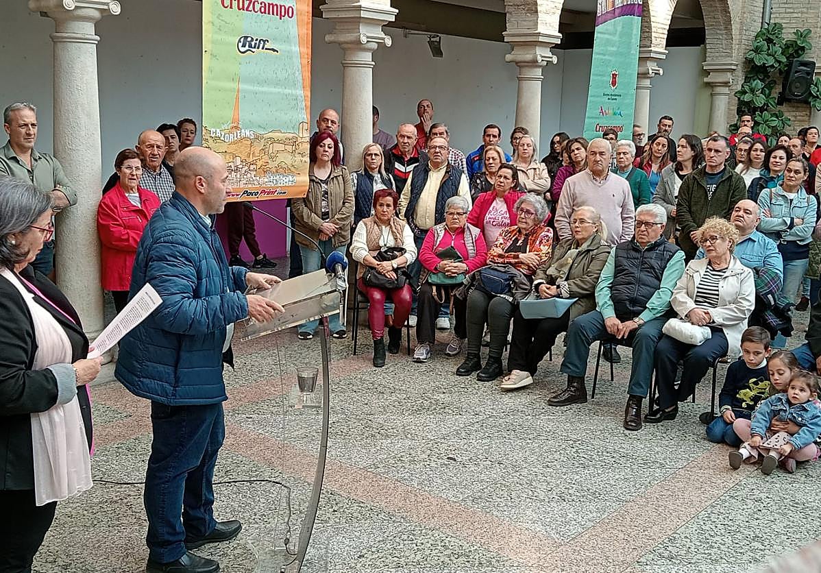 Amplia participación ciudadana en la concentración.