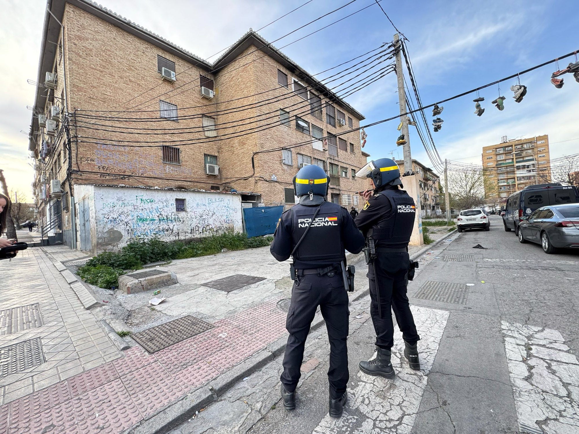 Las imágenes de la operación policial en la zona Norte de Granada, desde dentro