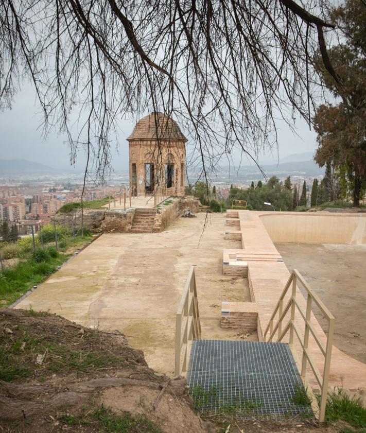 Imagen secundaria 2 - Primera fase de restauración del Albercón de Cartuja. 