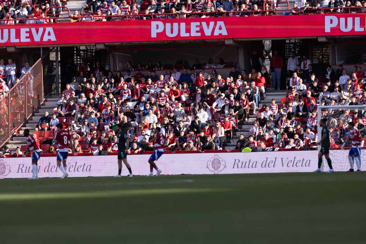 Encuéntrate en Los Cármenes durante el Granada-Almería