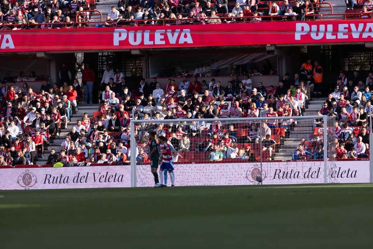 Encuéntrate en Los Cármenes durante el Granada-Almería