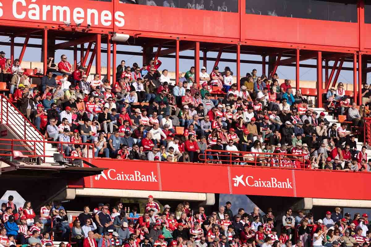 Encuéntrate en Los Cármenes durante el Granada-Almería