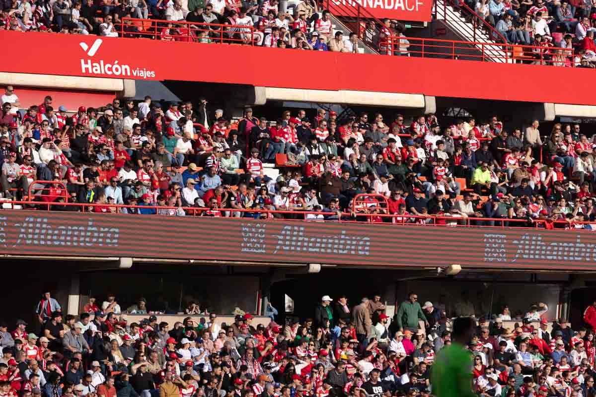 Encuéntrate en Los Cármenes durante el Granada-Almería