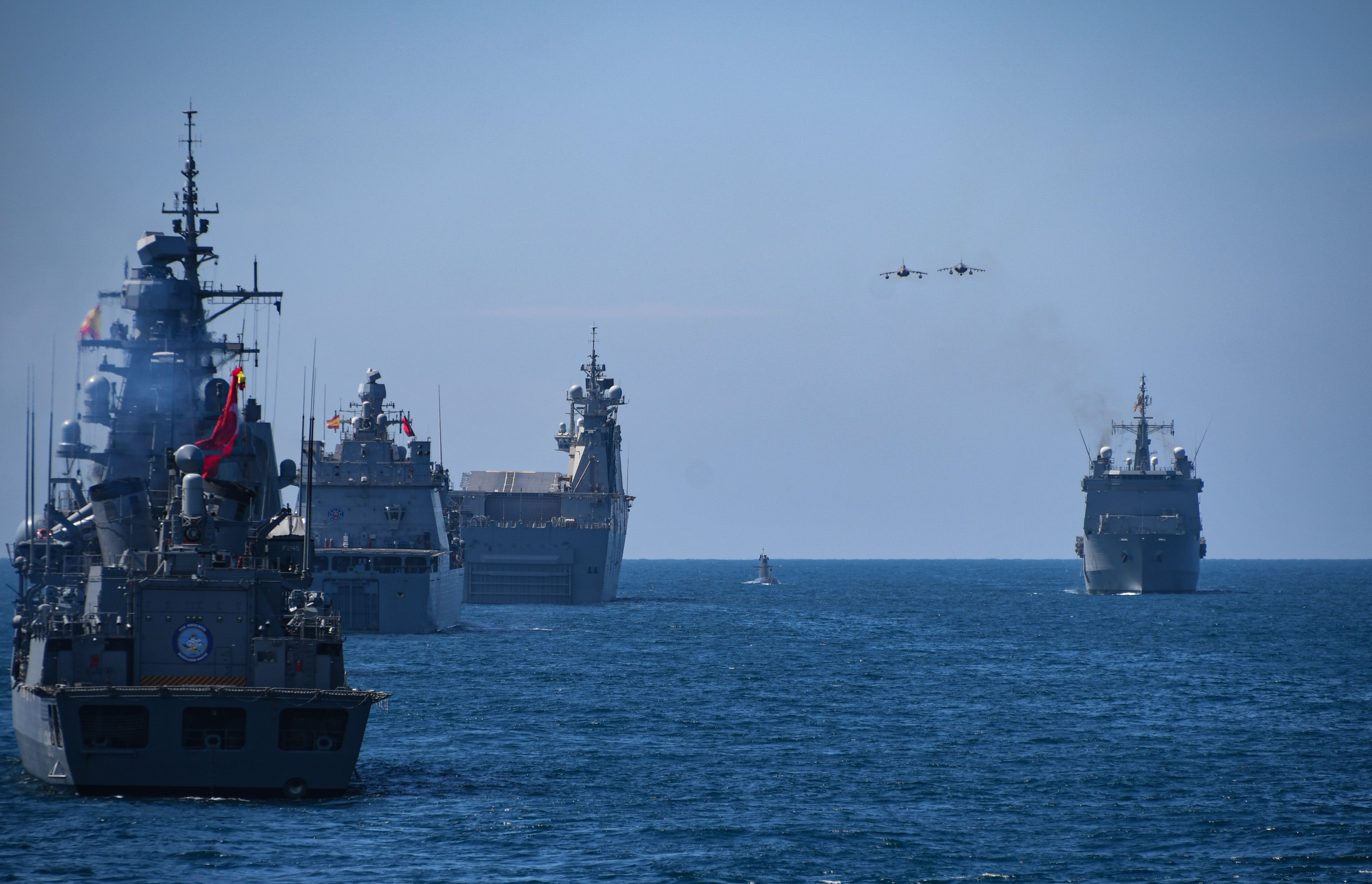 Las imágenes de las maniobras de la Armada y la OTAN