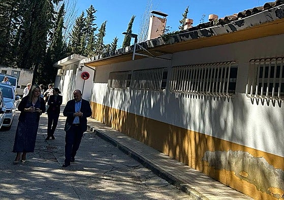 Visita de Elena González al centro de salud.