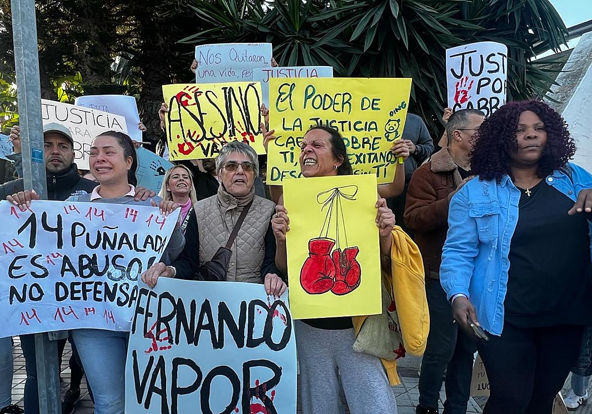 «¡Queremos justicia!»: el grito de Almuñécar tras el asesinato de Gaby