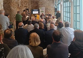 Lleno de público para la conferencia.