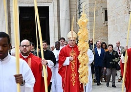 Acto en la seo jienense, la mañana del Domingo de Ramos.