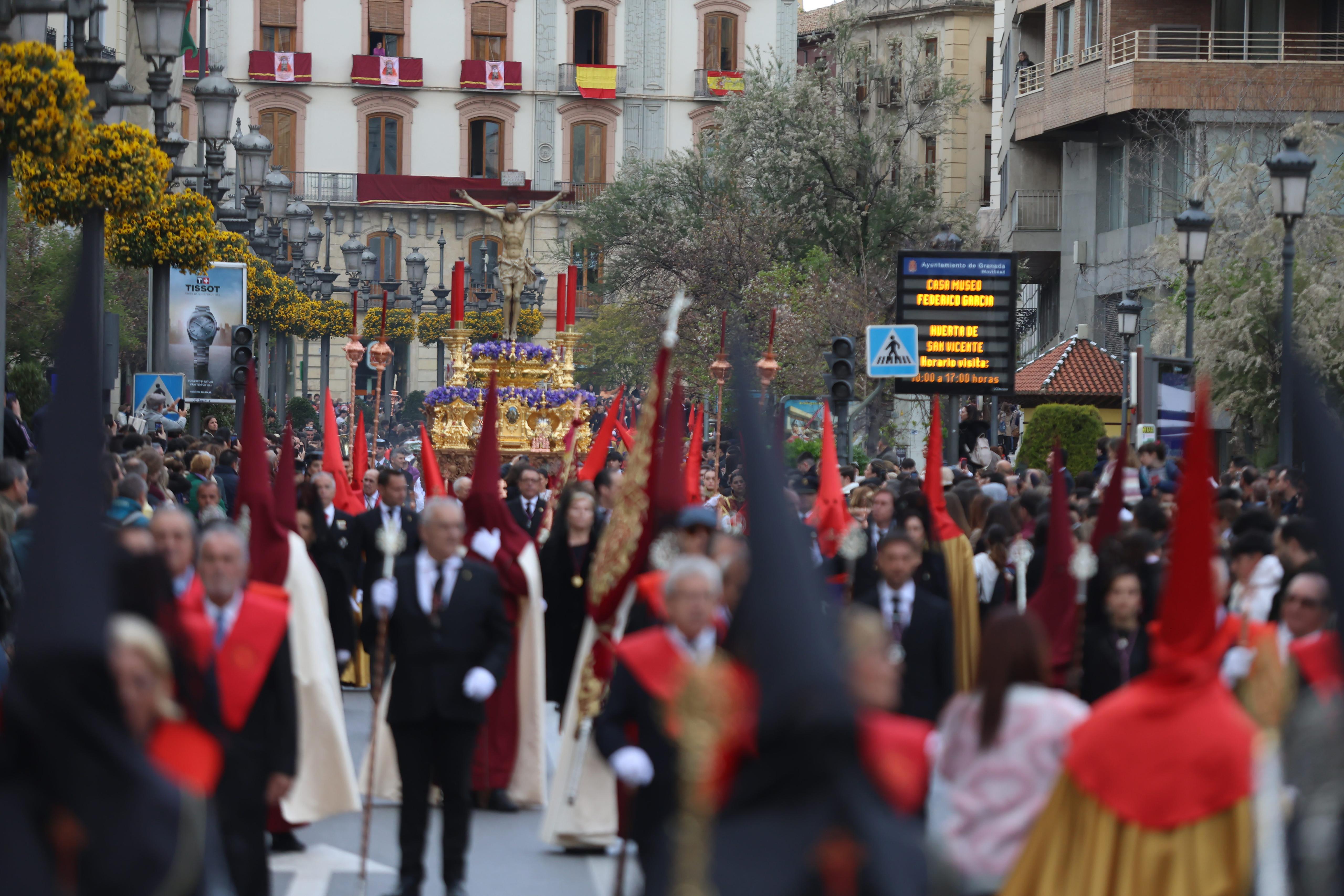 Las imágenes más llamativas y esperadas del Miércoles Santo en Granada