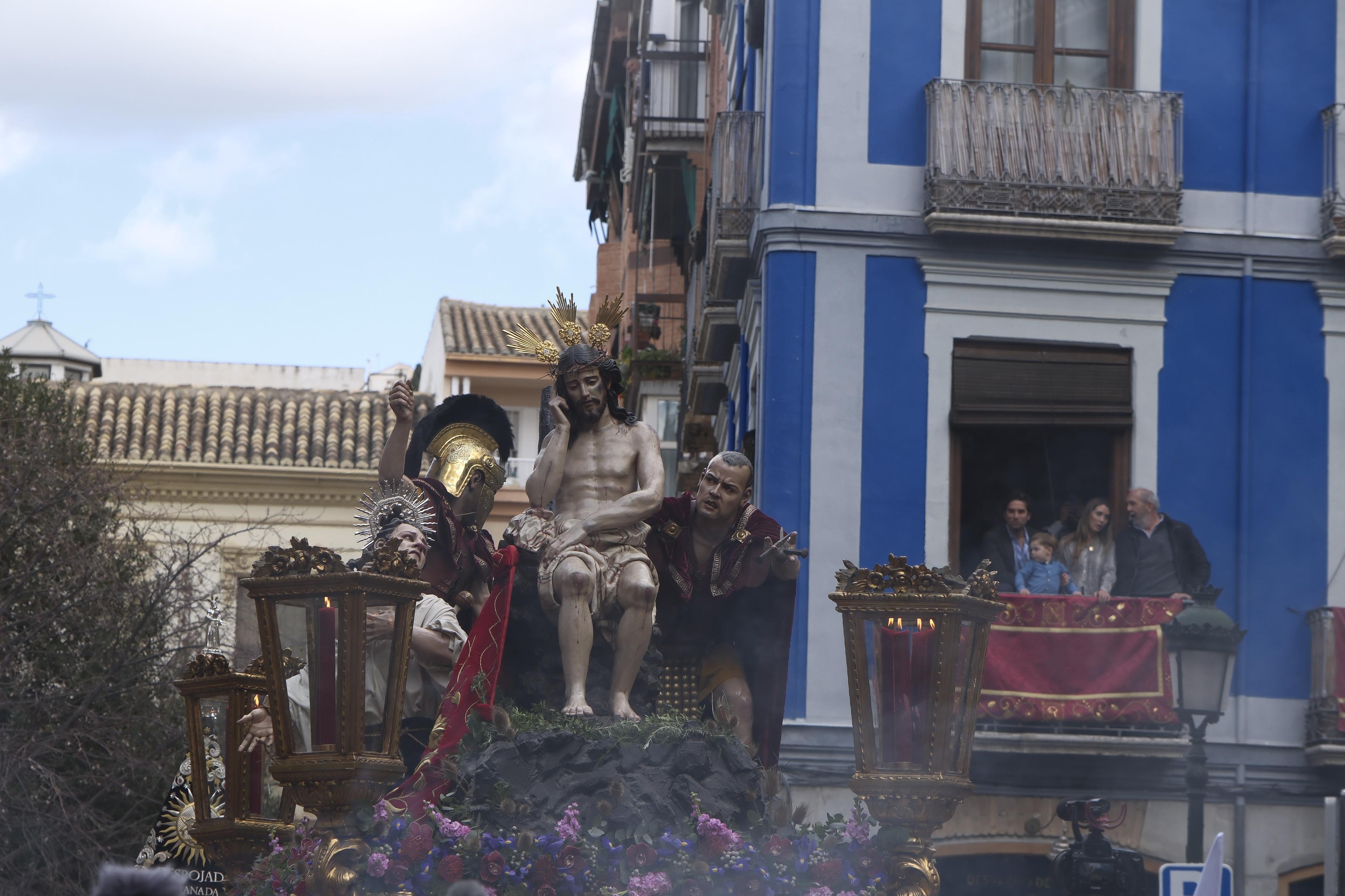 Las imágenes más llamativas y esperadas del Miércoles Santo en Granada