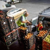 Reparto de alimentos en Parque Nueva Granada